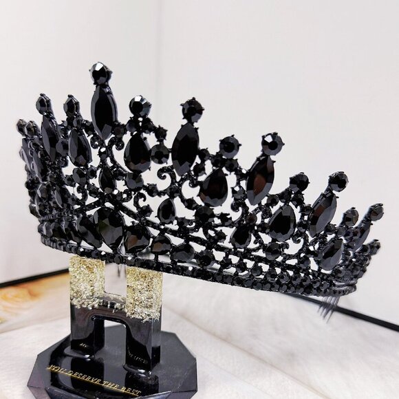 Gothic Wedding Headpiece, Witch Queen Tiara, Black Crystal Tiara, Halloween Gift - Picture 3 of 10